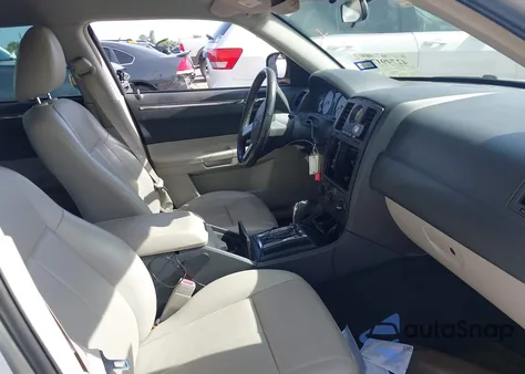 2006 Chrysler 300 Touring from USA, damaged, VIN 2C3KA53G36H351876